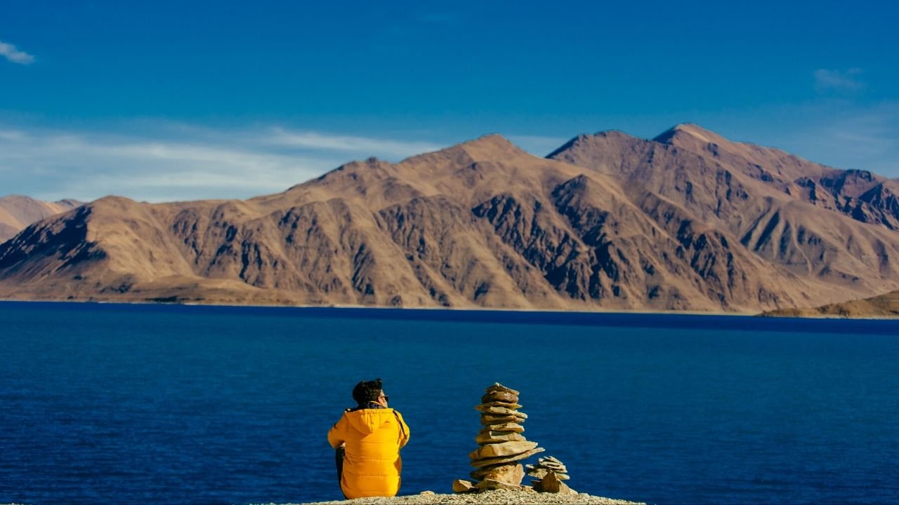 pangong-blues-a-trip-to-pangong-lake-tale-of-2-backpackers