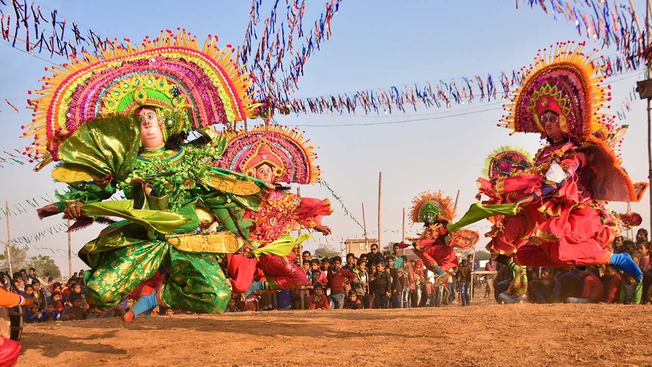 Purulia Chhau Dance and Chhau Mask : A Tryst at the Chhau-Jhumur Utsav